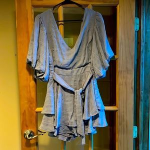 Starting to downsize my closet! Lots to offer!!